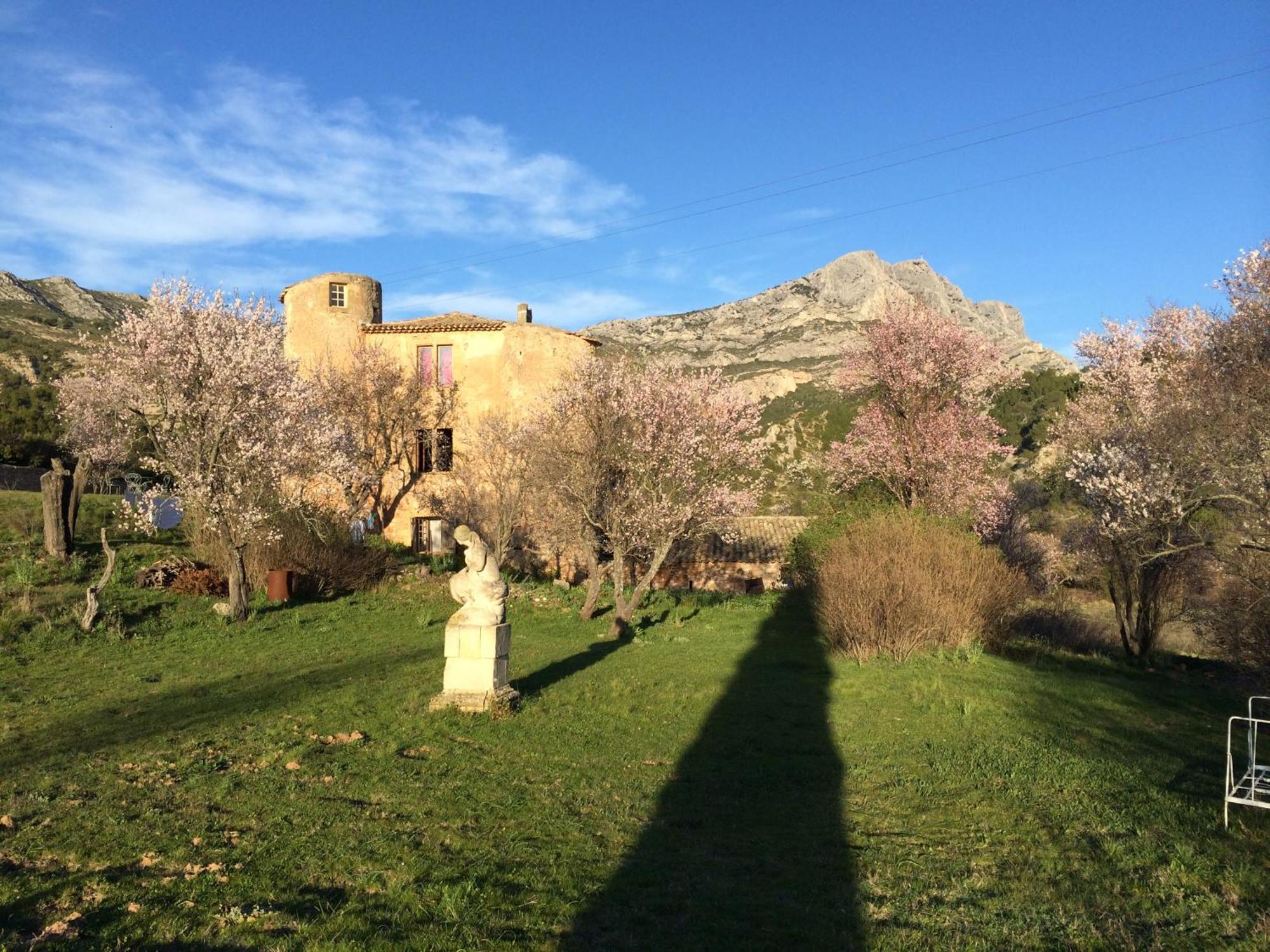 Maison A Aix En Provence Au Pied De La Sainte Victoire Beaurecueil Exterior foto